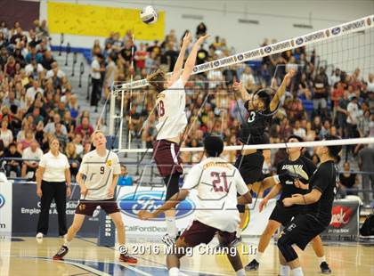 Thumbnail 2 in Cathedral vs. Valley Christian (CIF SS D3 Final) photogallery.