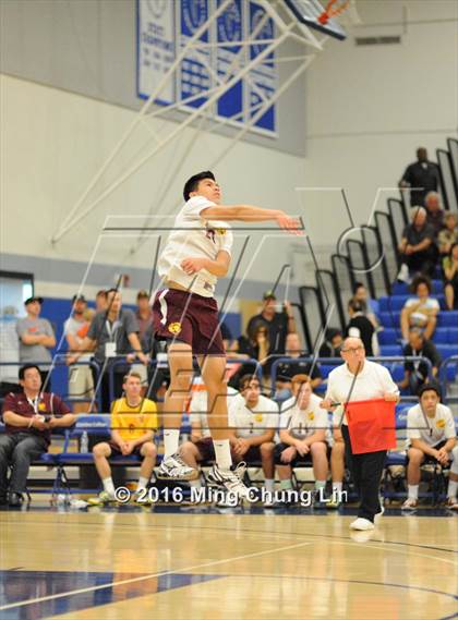 Thumbnail 2 in Cathedral vs. Valley Christian (CIF SS D3 Final) photogallery.