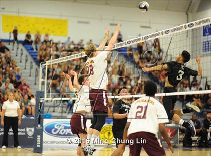 Thumbnail 3 in Cathedral vs. Valley Christian (CIF SS D3 Final) photogallery.