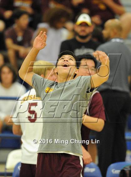 Thumbnail 1 in Cathedral vs. Valley Christian (CIF SS D3 Final) photogallery.