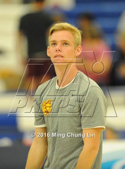 Thumbnail 3 in Cathedral vs. Valley Christian (CIF SS D3 Final) photogallery.