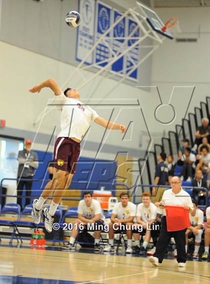 Thumbnail 2 in Cathedral vs. Valley Christian (CIF SS D3 Final) photogallery.