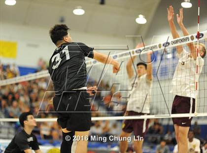 Thumbnail 2 in Cathedral vs. Valley Christian (CIF SS D3 Final) photogallery.