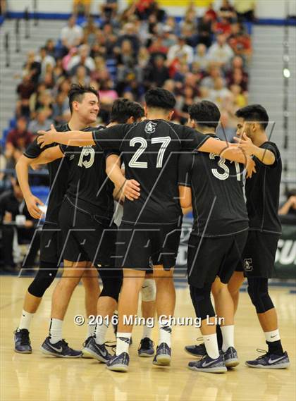 Thumbnail 3 in Cathedral vs. Valley Christian (CIF SS D3 Final) photogallery.