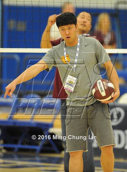 Thumbnail 3 in Cathedral vs. Valley Christian (CIF SS D3 Final) photogallery.