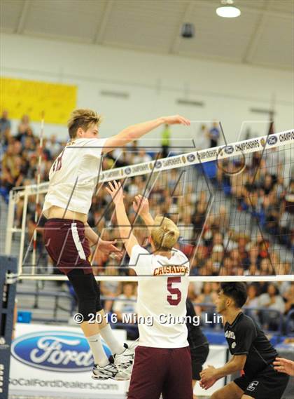 Thumbnail 1 in Cathedral vs. Valley Christian (CIF SS D3 Final) photogallery.