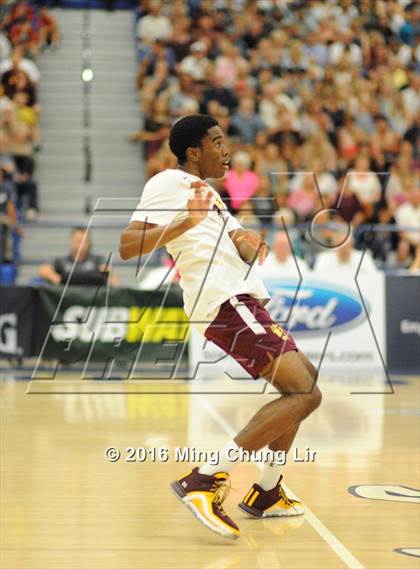 Thumbnail 3 in Cathedral vs. Valley Christian (CIF SS D3 Final) photogallery.