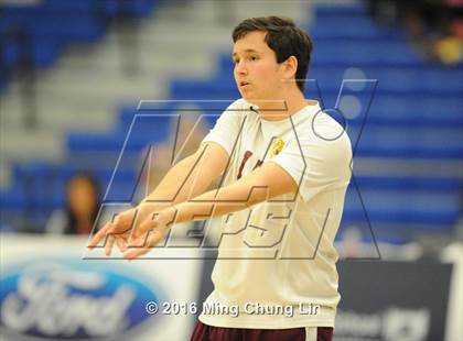 Thumbnail 1 in Cathedral vs. Valley Christian (CIF SS D3 Final) photogallery.