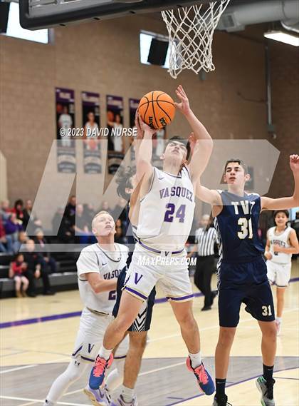 Thumbnail 3 in Tarbut V' Torah @ Vasquez CIF SS Div 5a Quarter Final photogallery.