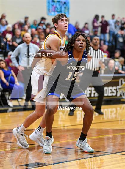 Thumbnail 3 in Thorndale vs Mumford (UIL 2A Reg IV Area) photogallery.