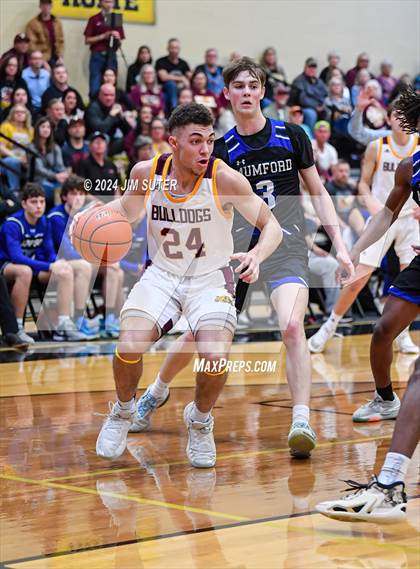 Thumbnail 3 in Thorndale vs Mumford (UIL 2A Reg IV Area) photogallery.
