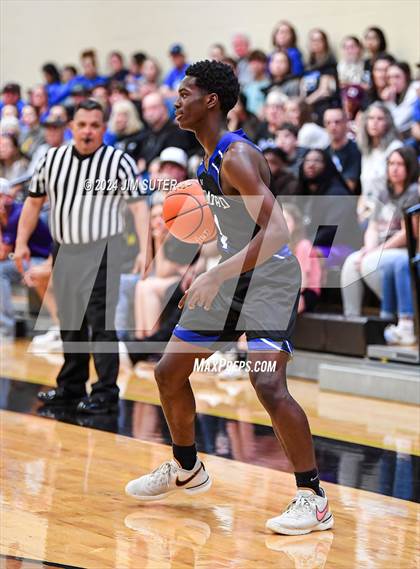 Thumbnail 2 in Thorndale vs Mumford (UIL 2A Reg IV Area) photogallery.