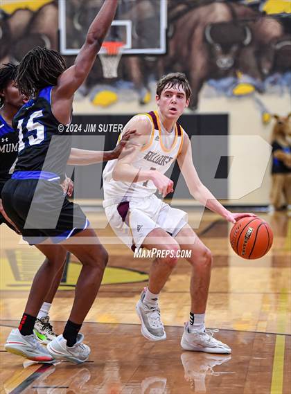 Thumbnail 2 in Thorndale vs Mumford (UIL 2A Reg IV Area) photogallery.