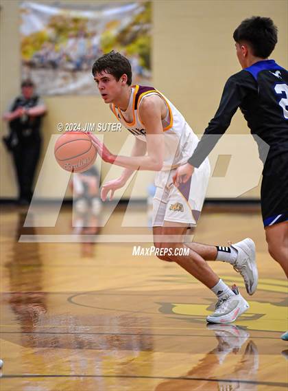 Thumbnail 1 in Thorndale vs Mumford (UIL 2A Reg IV Area) photogallery.