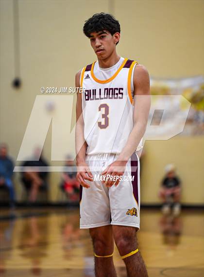 Thumbnail 2 in Thorndale vs Mumford (UIL 2A Reg IV Area) photogallery.