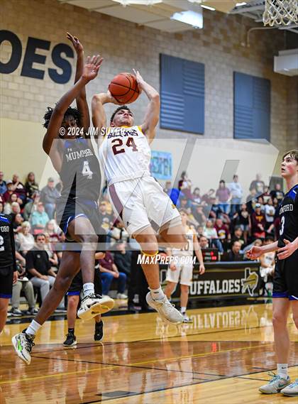 Thumbnail 2 in Thorndale vs Mumford (UIL 2A Reg IV Area) photogallery.