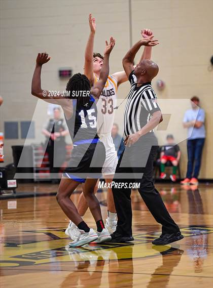 Thumbnail 3 in Thorndale vs Mumford (UIL 2A Reg IV Area) photogallery.
