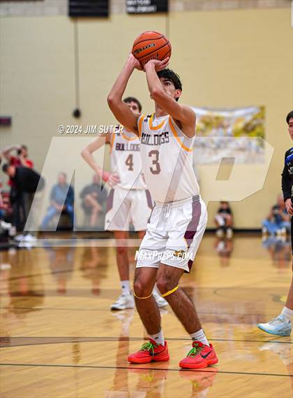 Thumbnail 3 in Thorndale vs Mumford (UIL 2A Reg IV Area) photogallery.