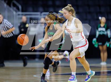 Thumbnail 3 in Benson vs. Millard South photogallery.