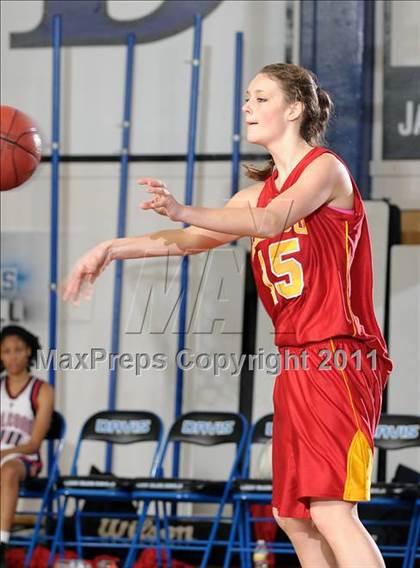 Thumbnail 3 in Chico vs. Vacaville Christian (Dorothy Speck Memorial) photogallery.