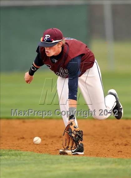 Thumbnail 2 in Rowlett @ Sachse photogallery.