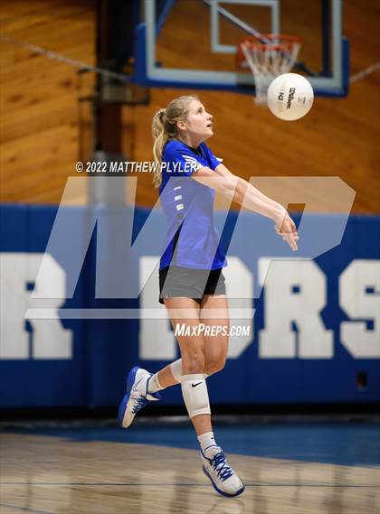 Thumbnail 2 in Fayetteville Academy vs Fayetteville Christian (NCISAA 2A - third round) photogallery.
