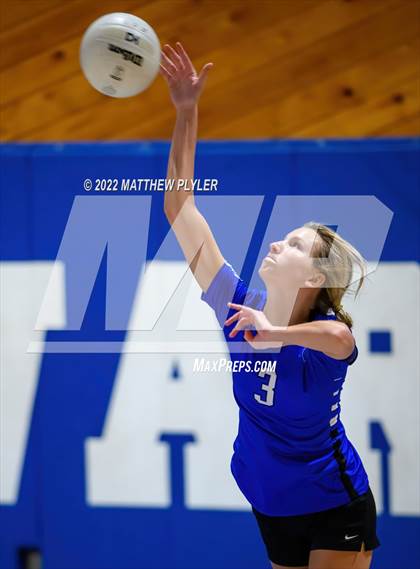 Thumbnail 3 in Fayetteville Academy vs Fayetteville Christian (NCISAA 2A - third round) photogallery.