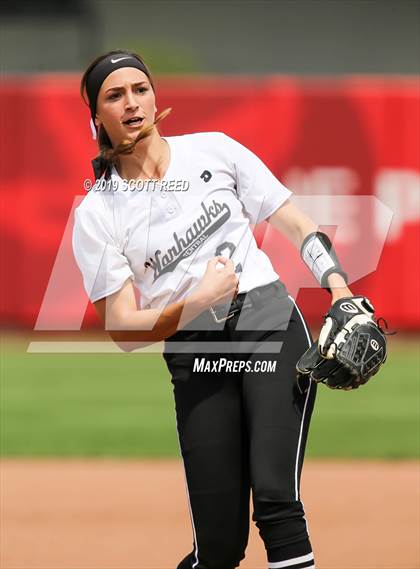 Thumbnail 1 in Mount Vernon @ Westerville Central (OHSAA DI Columbus Regional Final) photogallery.