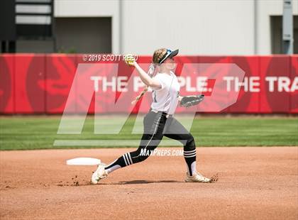 Thumbnail 3 in Mount Vernon @ Westerville Central (OHSAA DI Columbus Regional Final) photogallery.