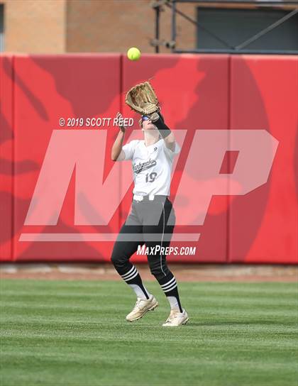 Thumbnail 1 in Mount Vernon @ Westerville Central (OHSAA DI Columbus Regional Final) photogallery.