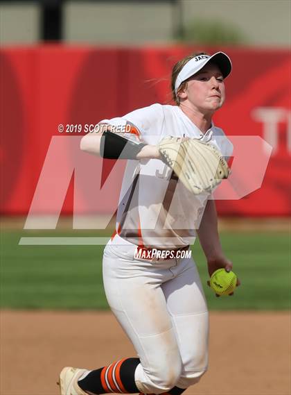 Thumbnail 2 in Mount Vernon @ Westerville Central (OHSAA DI Columbus Regional Final) photogallery.
