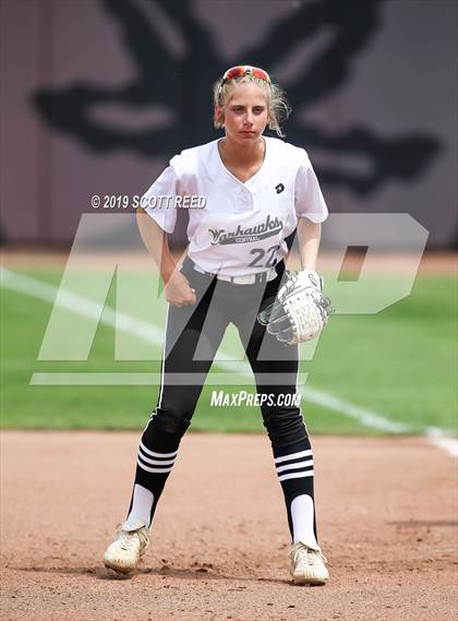 Thumbnail 1 in Mount Vernon @ Westerville Central (OHSAA DI Columbus Regional Final) photogallery.
