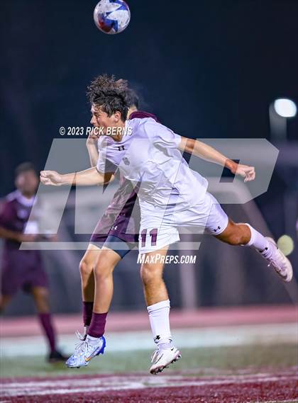 Thumbnail 3 in Magnolia vs A&M Consolidated photogallery.