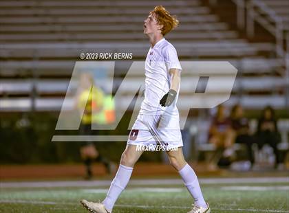 Thumbnail 3 in Magnolia vs A&M Consolidated photogallery.