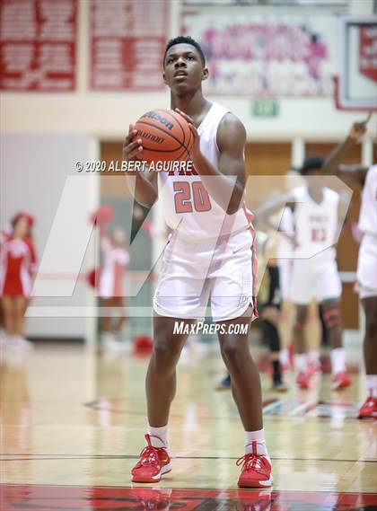 Thumbnail 2 in Warren Central @ Pike photogallery.