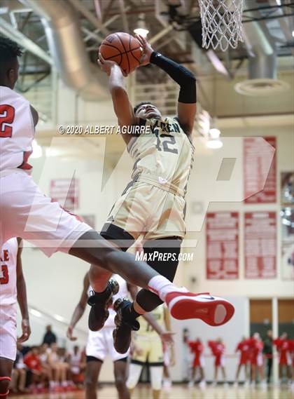 Thumbnail 3 in Warren Central @ Pike photogallery.