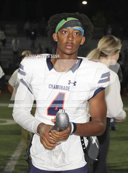 Thumbnail 2 in Chaminade vs. Cathedral Catholic (Honor Bowl) photogallery.