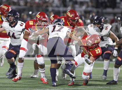 Thumbnail 3 in Chaminade vs. Cathedral Catholic (Honor Bowl) photogallery.