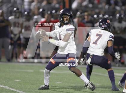Thumbnail 1 in Chaminade vs. Cathedral Catholic (Honor Bowl) photogallery.