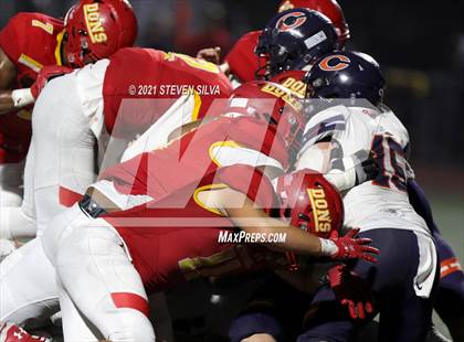 Thumbnail 2 in Chaminade vs. Cathedral Catholic (Honor Bowl) photogallery.