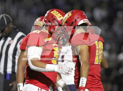 Thumbnail 2 in Chaminade vs. Cathedral Catholic (Honor Bowl) photogallery.
