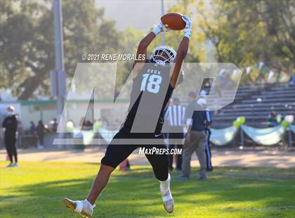 Thumbnail 2 in Dymally vs Eagle Rock (CIF LACS Round 1 D1 Playoff) photogallery.