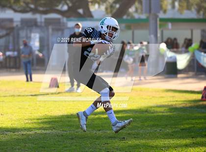 Thumbnail 1 in Dymally vs Eagle Rock (CIF LACS Round 1 D1 Playoff) photogallery.