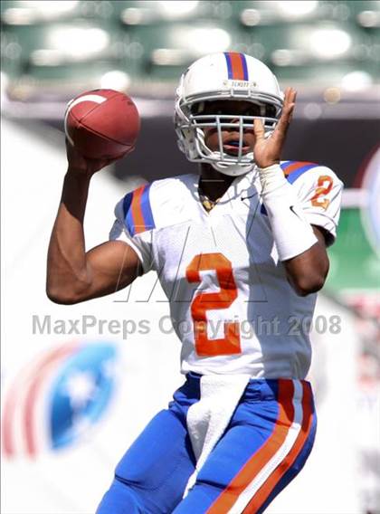 Thumbnail 3 in East St. Louis vs. Wayne (Kirk Herbstreit Varsity Football Series) photogallery.