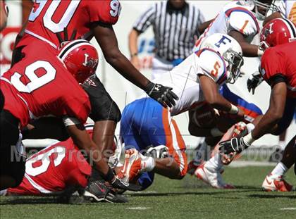 Thumbnail 3 in East St. Louis vs. Wayne (Kirk Herbstreit Varsity Football Series) photogallery.