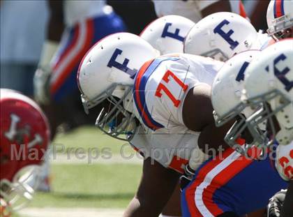 Thumbnail 1 in East St. Louis vs. Wayne (Kirk Herbstreit Varsity Football Series) photogallery.