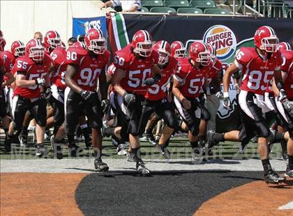 Thumbnail 3 in East St. Louis vs. Wayne (Kirk Herbstreit Varsity Football Series) photogallery.