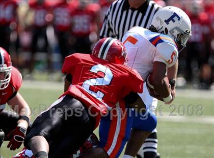Thumbnail 2 in East St. Louis vs. Wayne (Kirk Herbstreit Varsity Football Series) photogallery.
