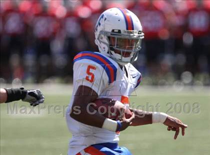 Thumbnail 1 in East St. Louis vs. Wayne (Kirk Herbstreit Varsity Football Series) photogallery.