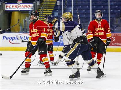 Thumbnail 2 in Notre Dame Catholic vs. Bergen Catholic (Notre Dame New Year's Invitational Semifinal) photogallery.